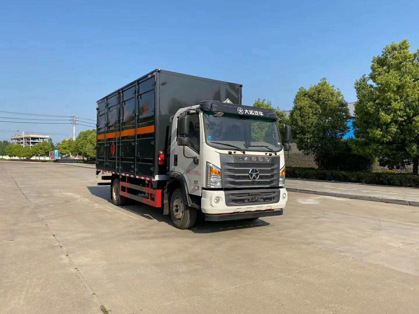 ���\(y��n)Σ�U(xi��n)Ʒ��ȼҺ�w��ʽ�\(y��n)ݔ܇