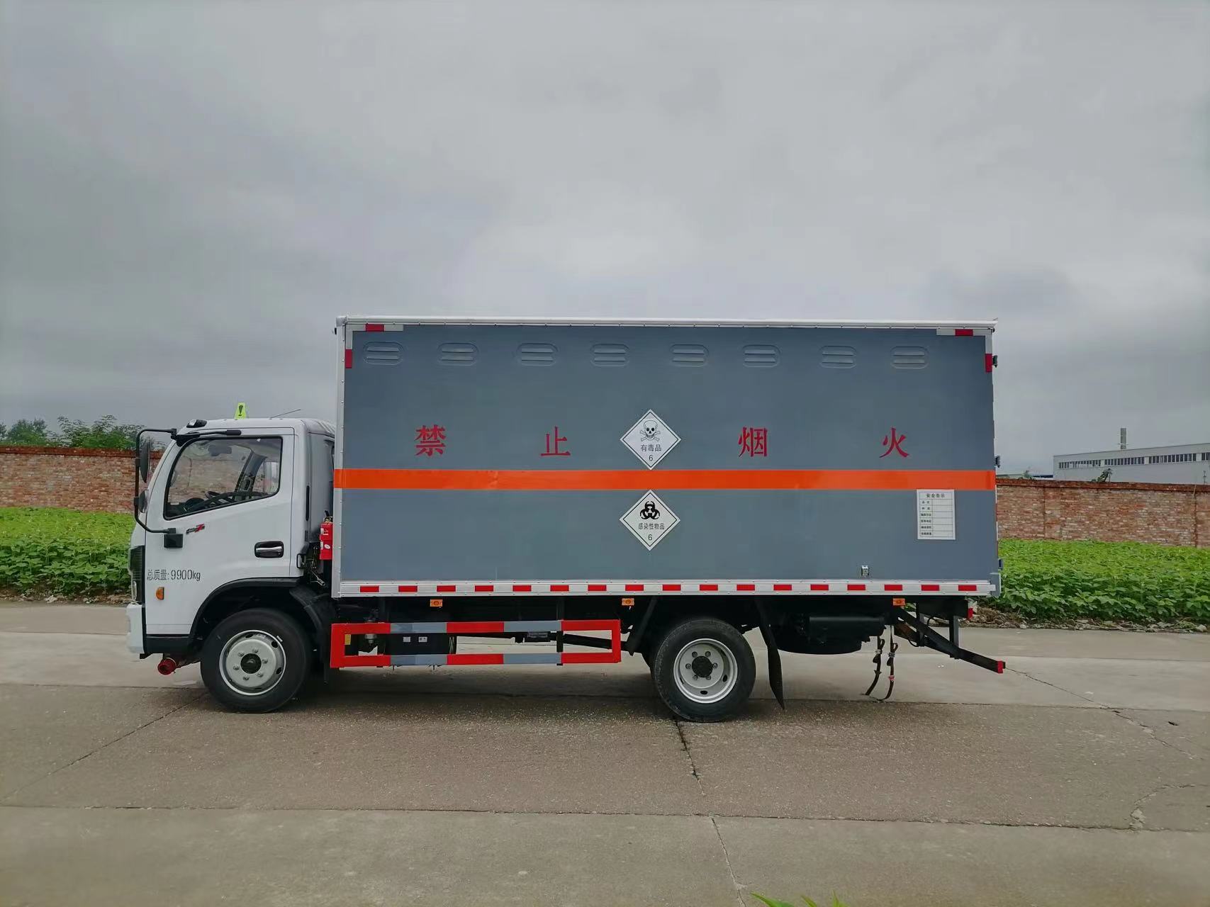 5��Һ��Σ�U(xi��n)Ʒ��ʽ�\(y��n)ݔ܇(ch��)