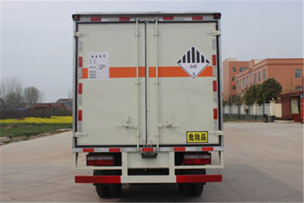 SCS5040XZWEV型雜項(xiàng)危險(xiǎn)物品廂式運(yùn)輸車_5.jpg