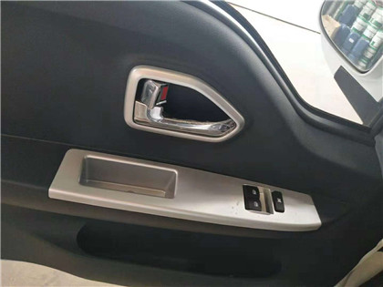 東風(fēng)途逸易燃?xì)怏w運輸車 (4).jpg